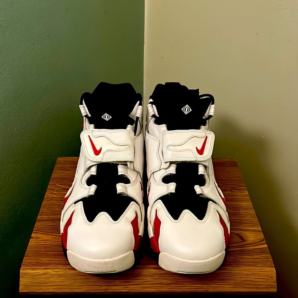 Nike diamond turf